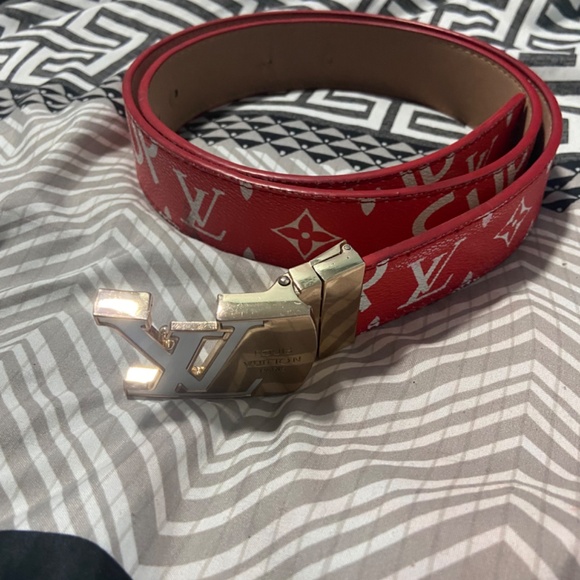 Louis Vuitton / Supreme    Red & White Belt!!! - Picture 6 of 8
